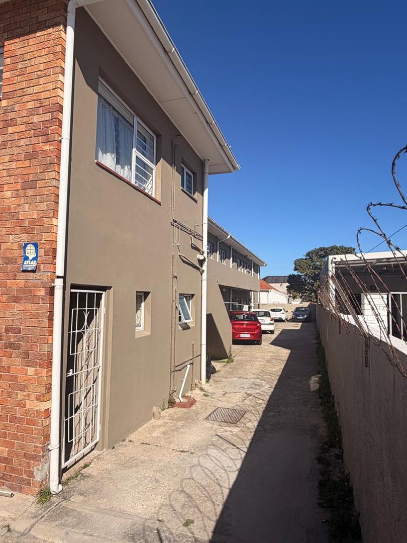 16 Bedroom Property for Sale in North End Eastern Cape